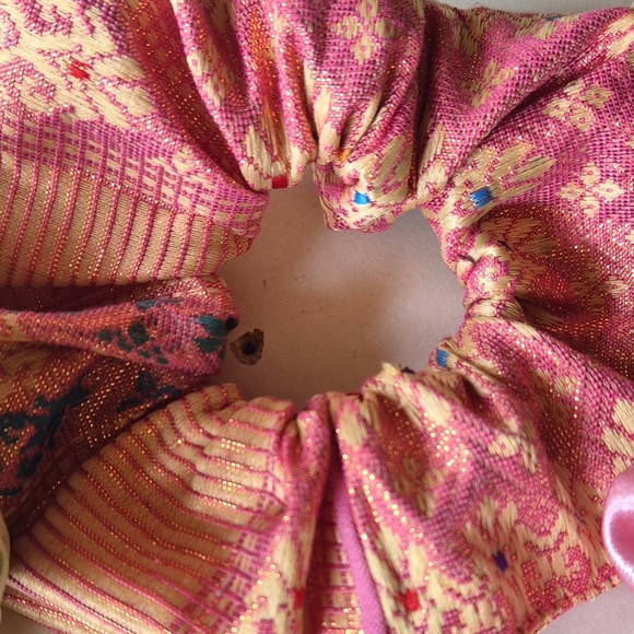 Spring Summer 6pc Scrunchie Set - Picture 5 of 7